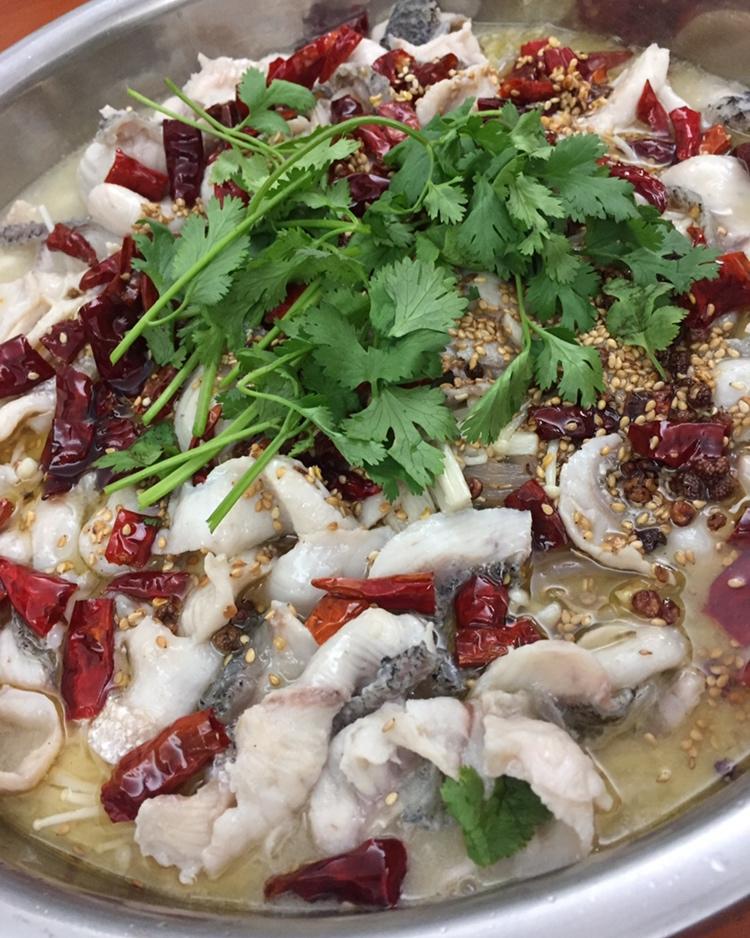 厨师长教你：“酸菜鱼”的传统做法，色香味俱全