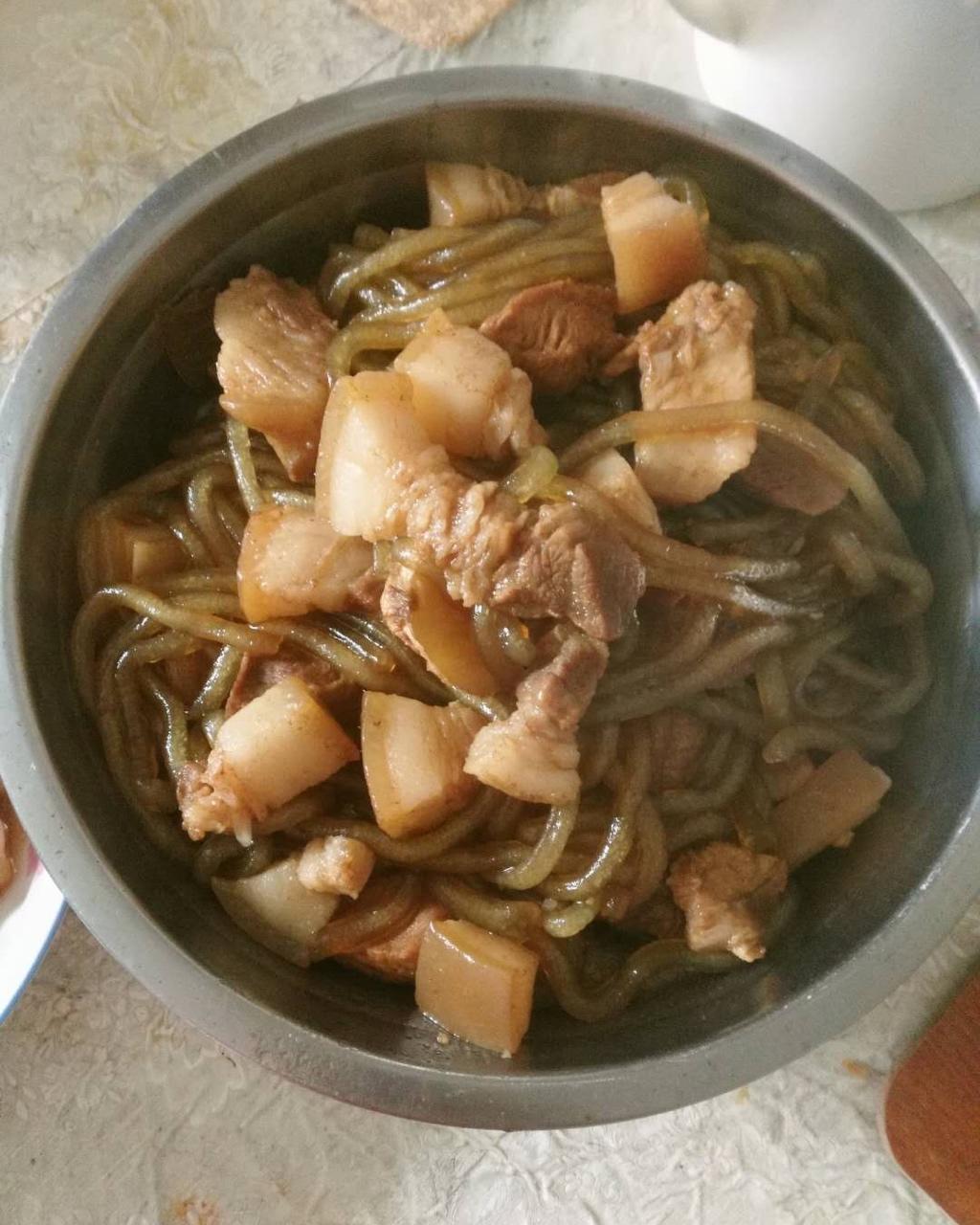猪肉炖粉条