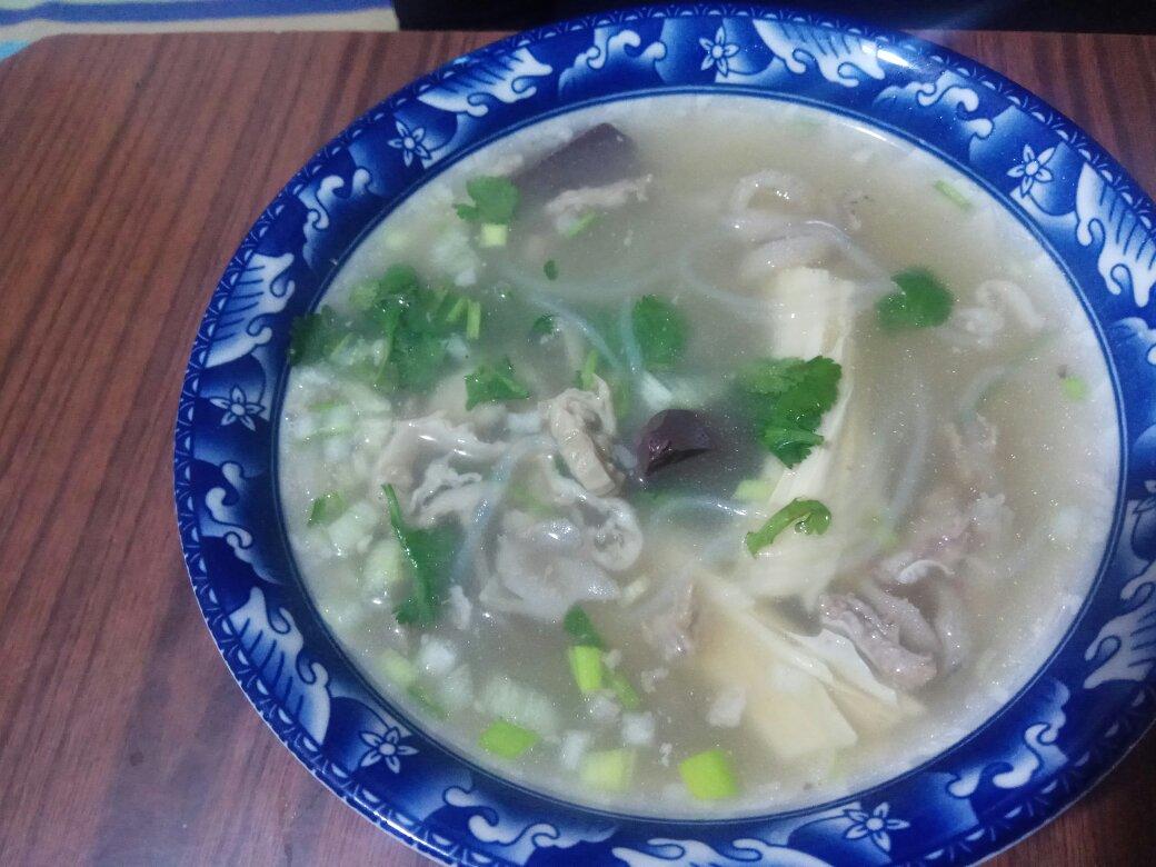 羊杂汤