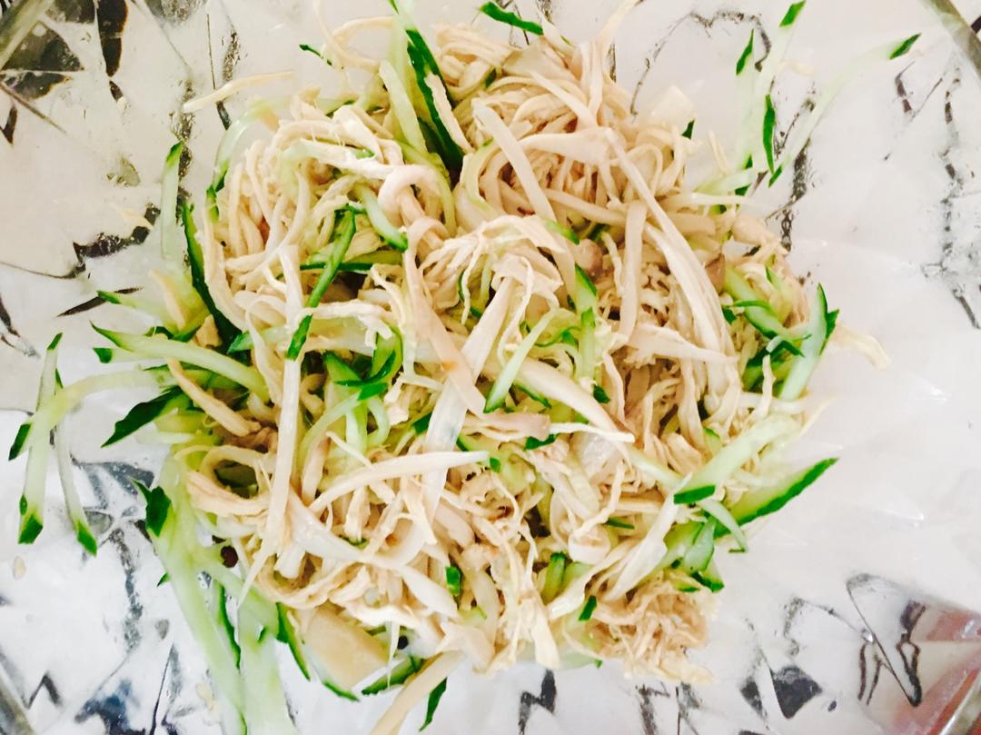 减脂健身｜凉拌手撕鸡丝（香辣&麻油版）