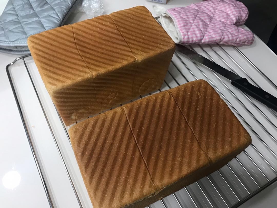 夺命软吐司(๑´ڡ`๑)超软拉丝极速方便的一次发酵吐司