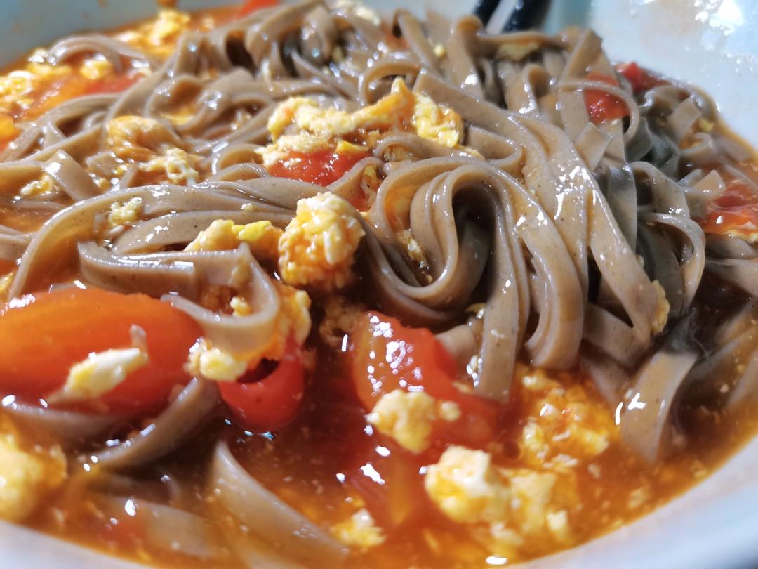 西红柿鸡蛋鸡蛋打卤面