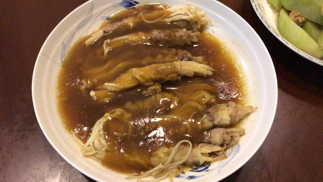 肥牛金针菇卷