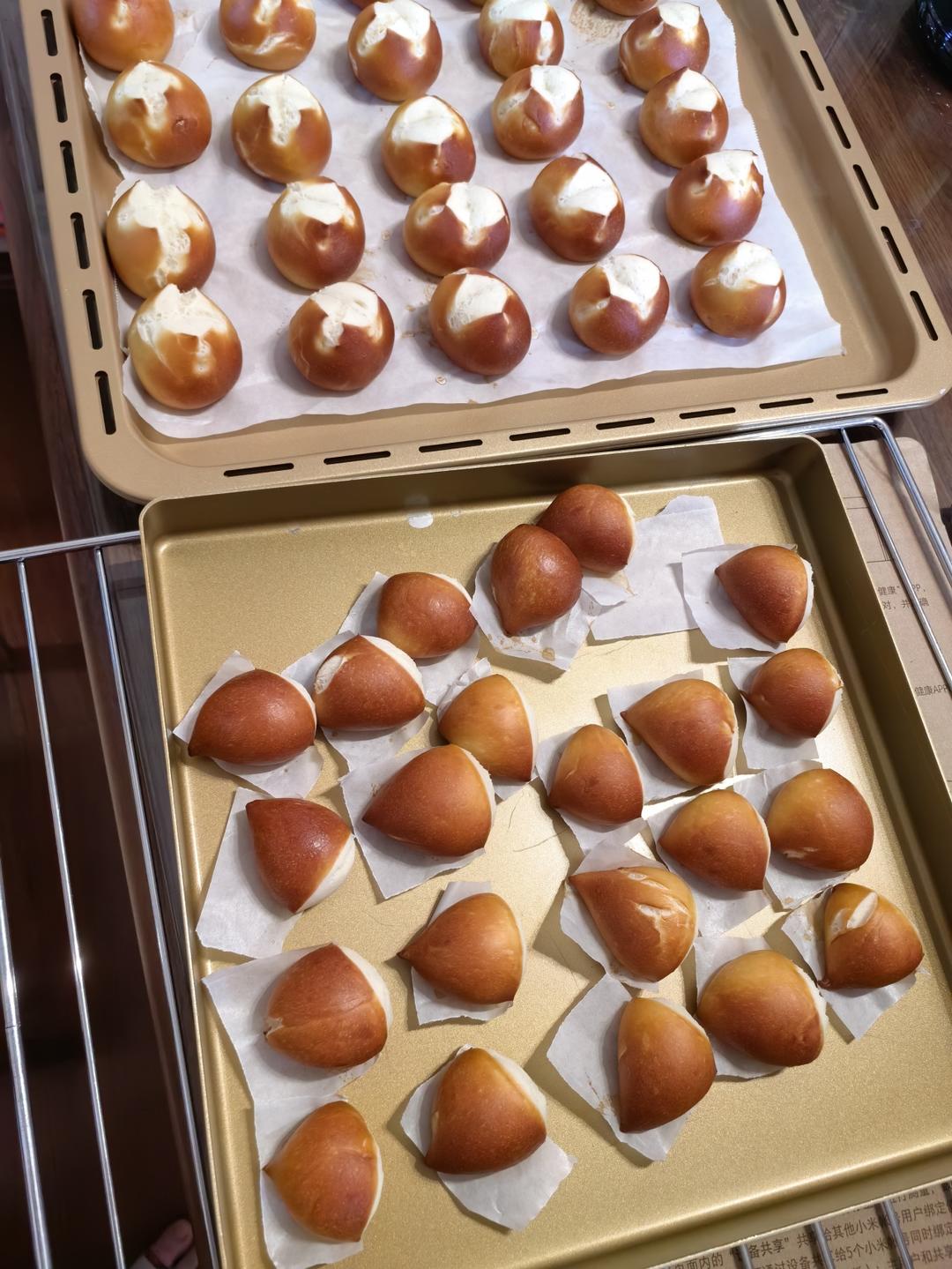 举个栗子｜超可爱的mini 栗子碱水面包