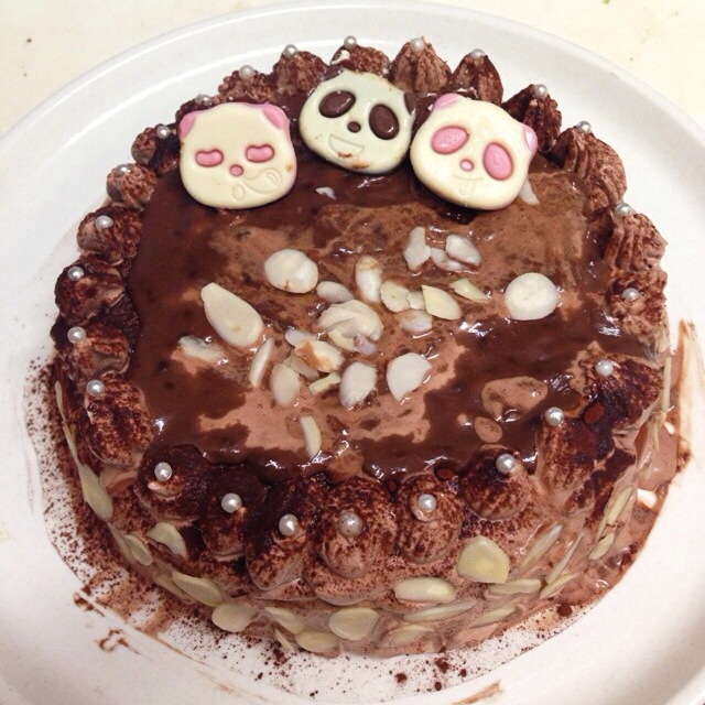 巧克力生日蛋糕