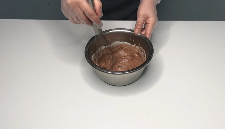 简单易做黑巧克力甘纳许的做法 步骤4