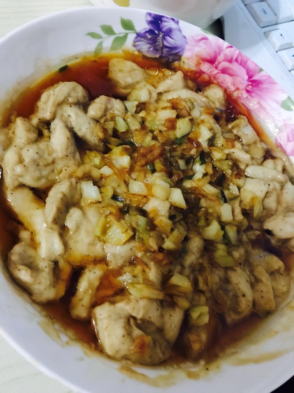 蒜蓉蒸鸡胸（鸡腿）