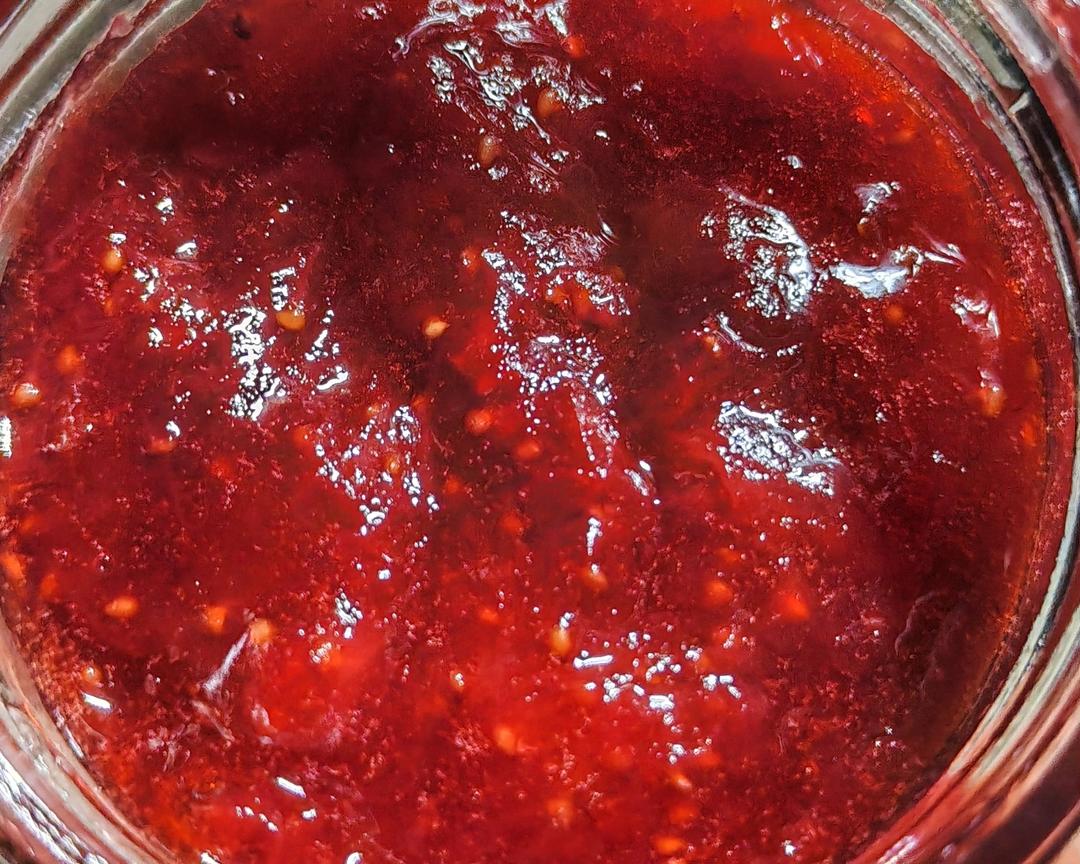 自制草莓酱（孩子爱吃的不得了）