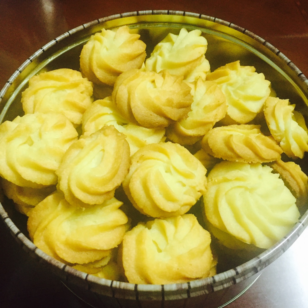 零失败、酥得掉渣的原味曲奇。