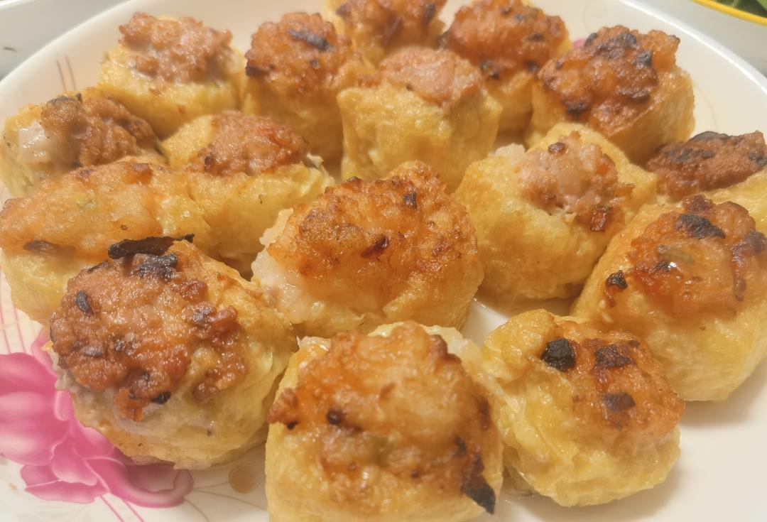 一端上桌就被秒光的时蔬肉沫酿油豆腐