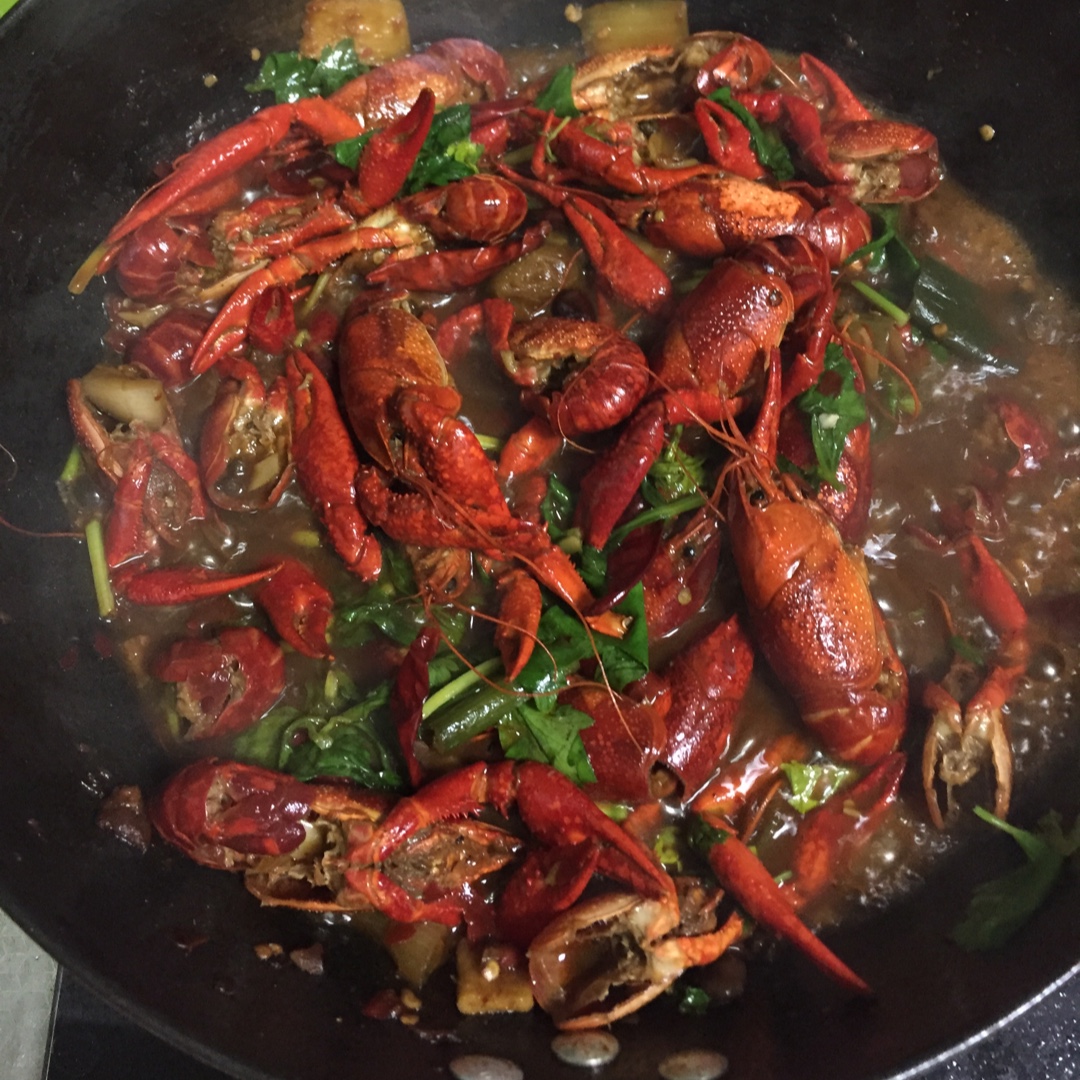 香辣小龙虾-超详细处理干净步骤！