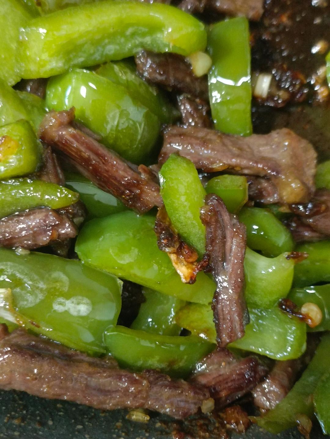 家常小炒牛肉（嫩滑爆赞）