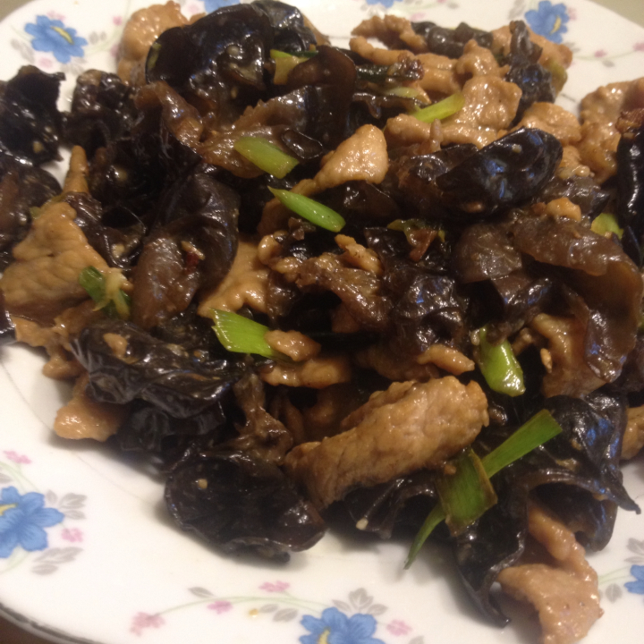 木耳炒肉