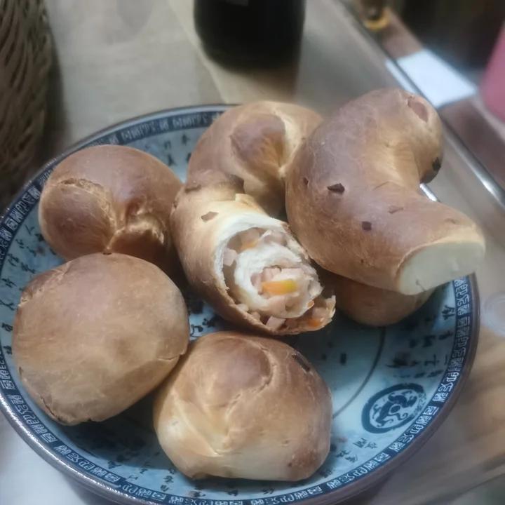 一次发酵，松软拉丝的牛奶小餐包