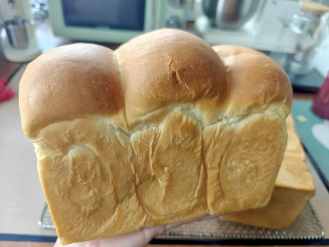 超柔牛奶棉花吐司（最详细的吐司食谱）
