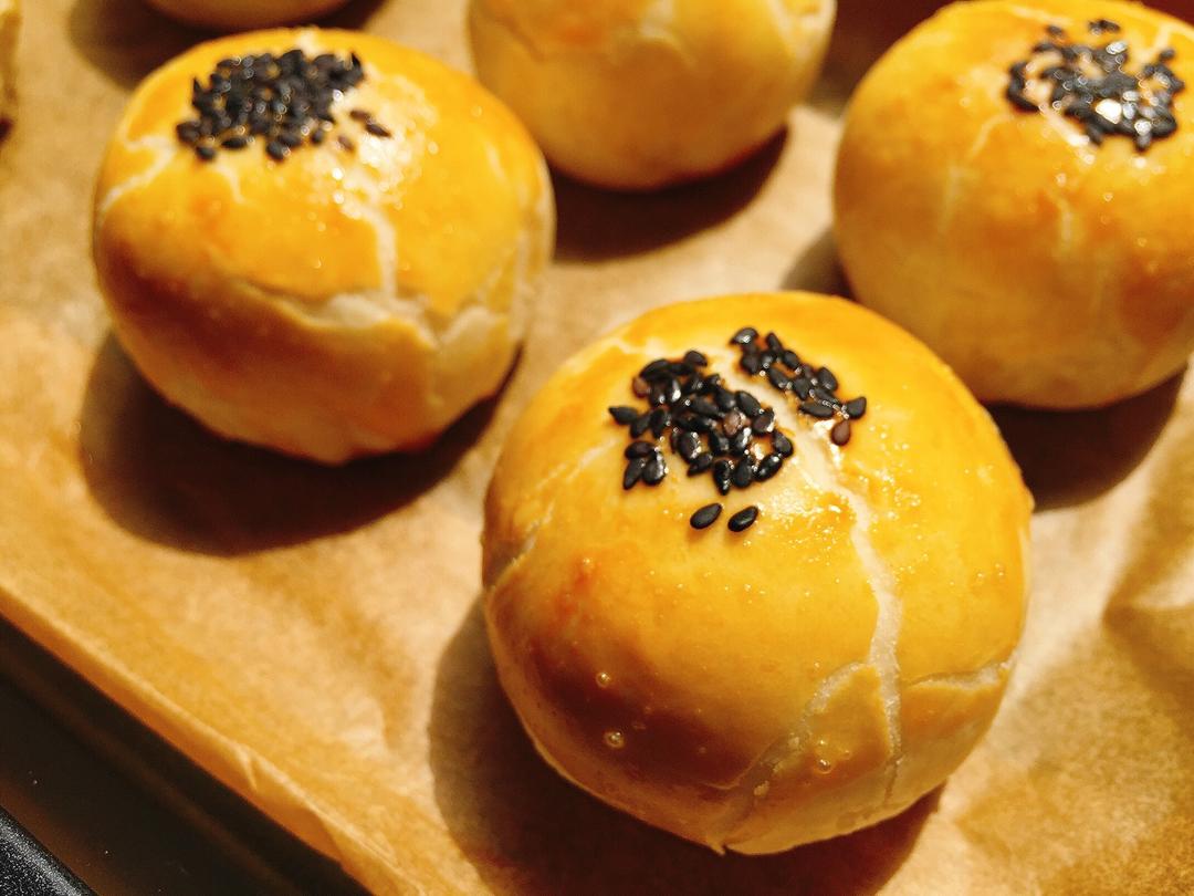 圆圆满满绿豆酥