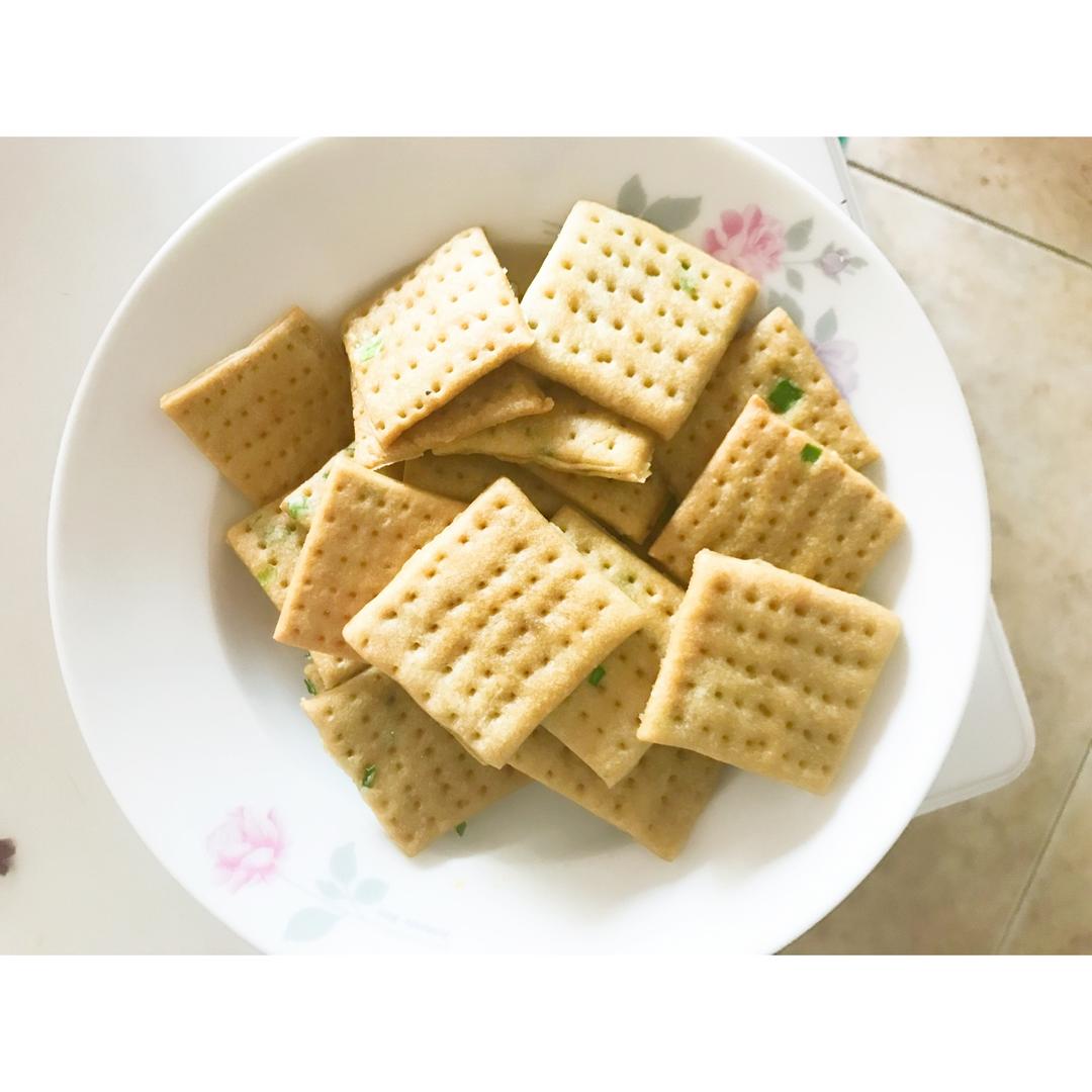 无糖葱香梳打饼干