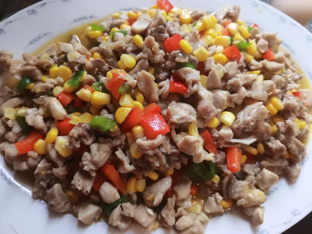 厨师长教你：“玉米嫩兔”的家常做法，味道清甜，口感嫩滑