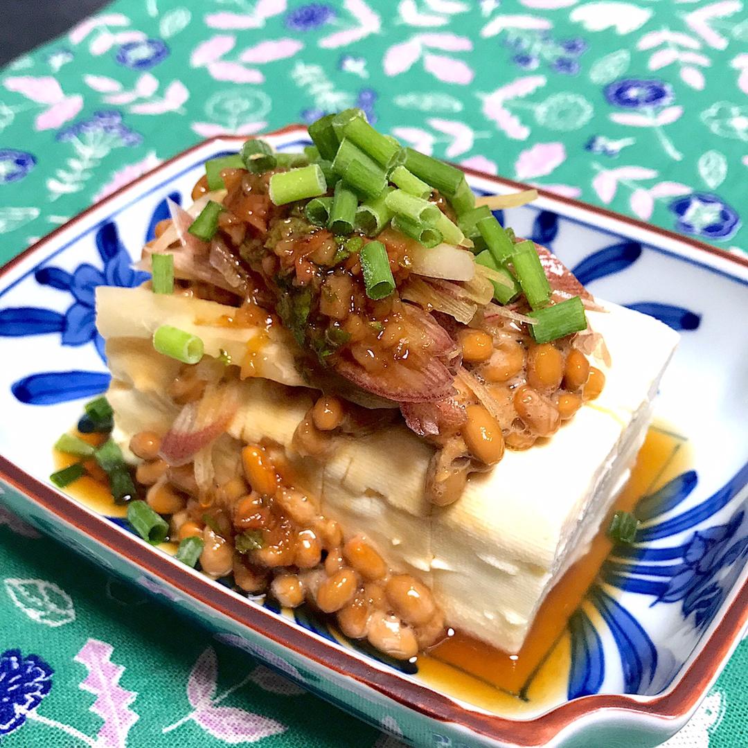 日式梅子紫苏凉拌豆腐（冷奴）的做法
