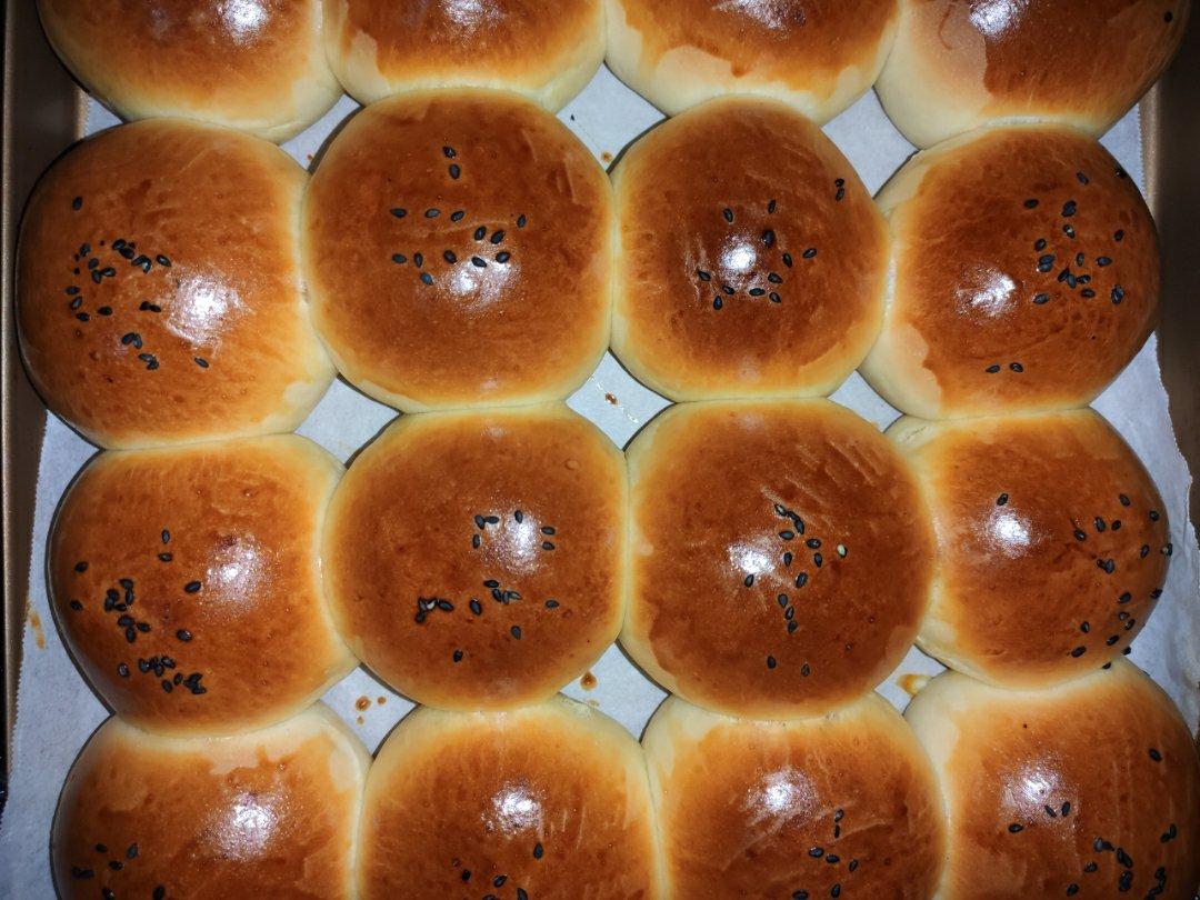 一次性发酵鲜奶油小面包