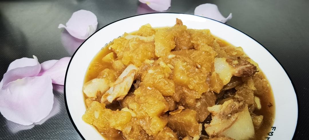 老少皆宜的柚子皮炖肉的做法