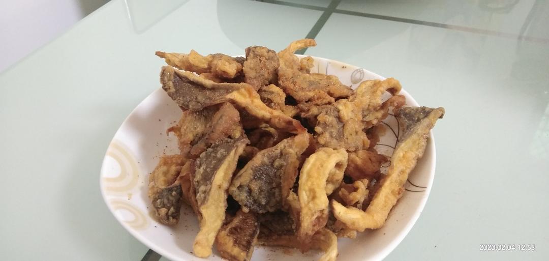 干炸蘑菇最家常做法 外酥里嫩鲜香可口 撒上椒盐竟然能吃出肉味