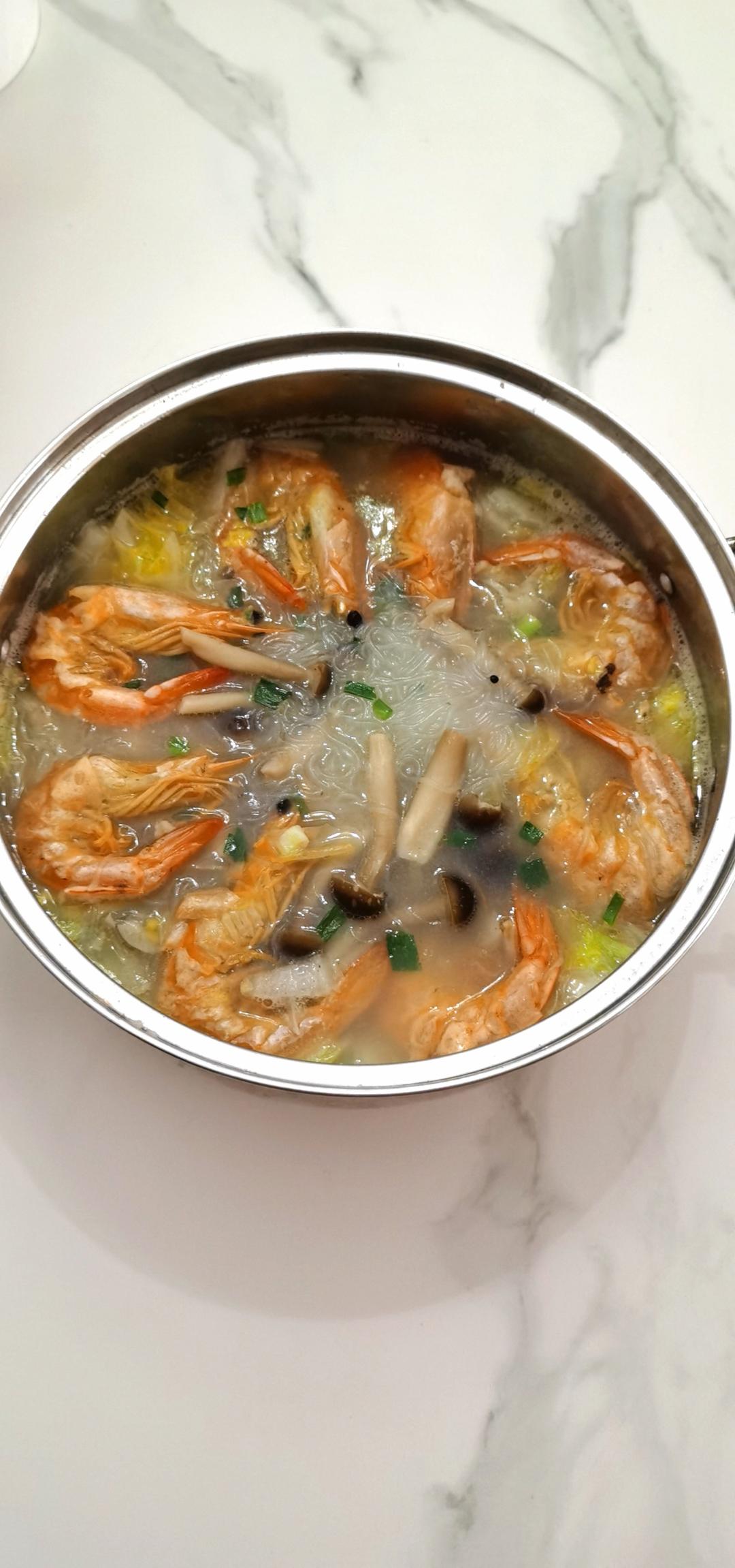 【冬日暖身汤】白菜虾干粉丝煲