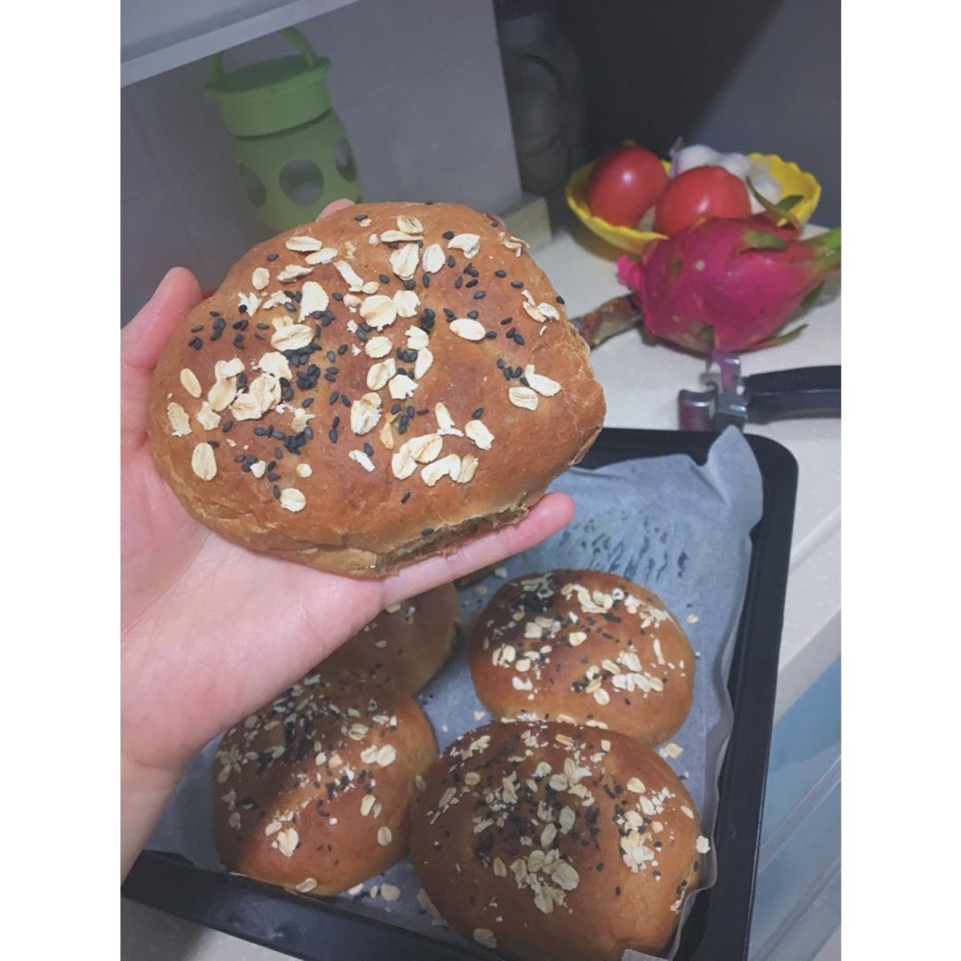 全麦杂粮乳酪面包