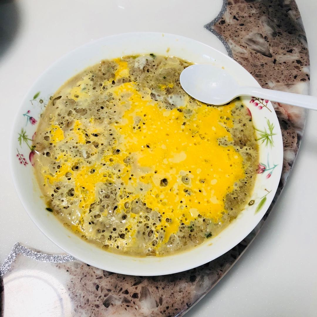 咸蛋蒸肉饼