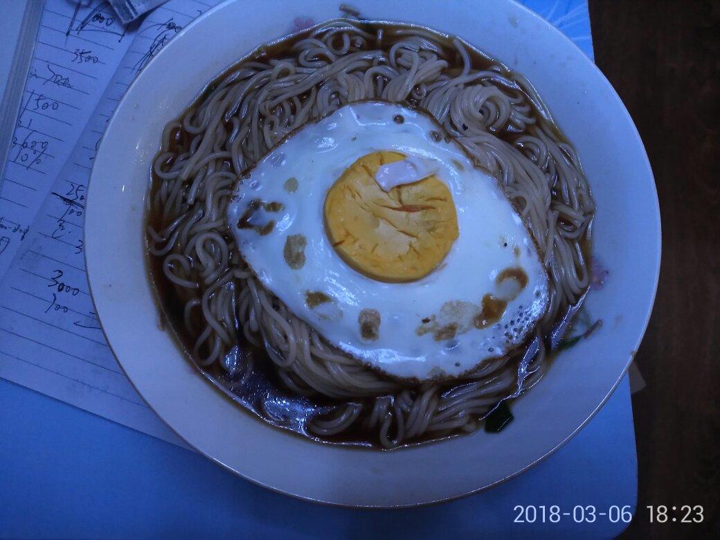 最美不过那碗阳春面