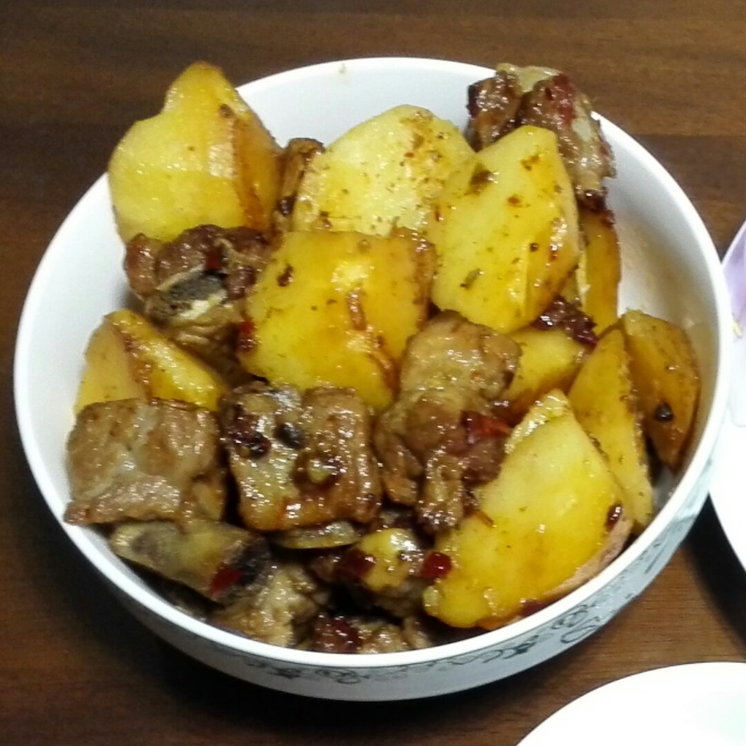 排骨炖土豆