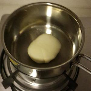 『 自己动手包饺子 』猪肉玉米馅水饺的做法 步骤1