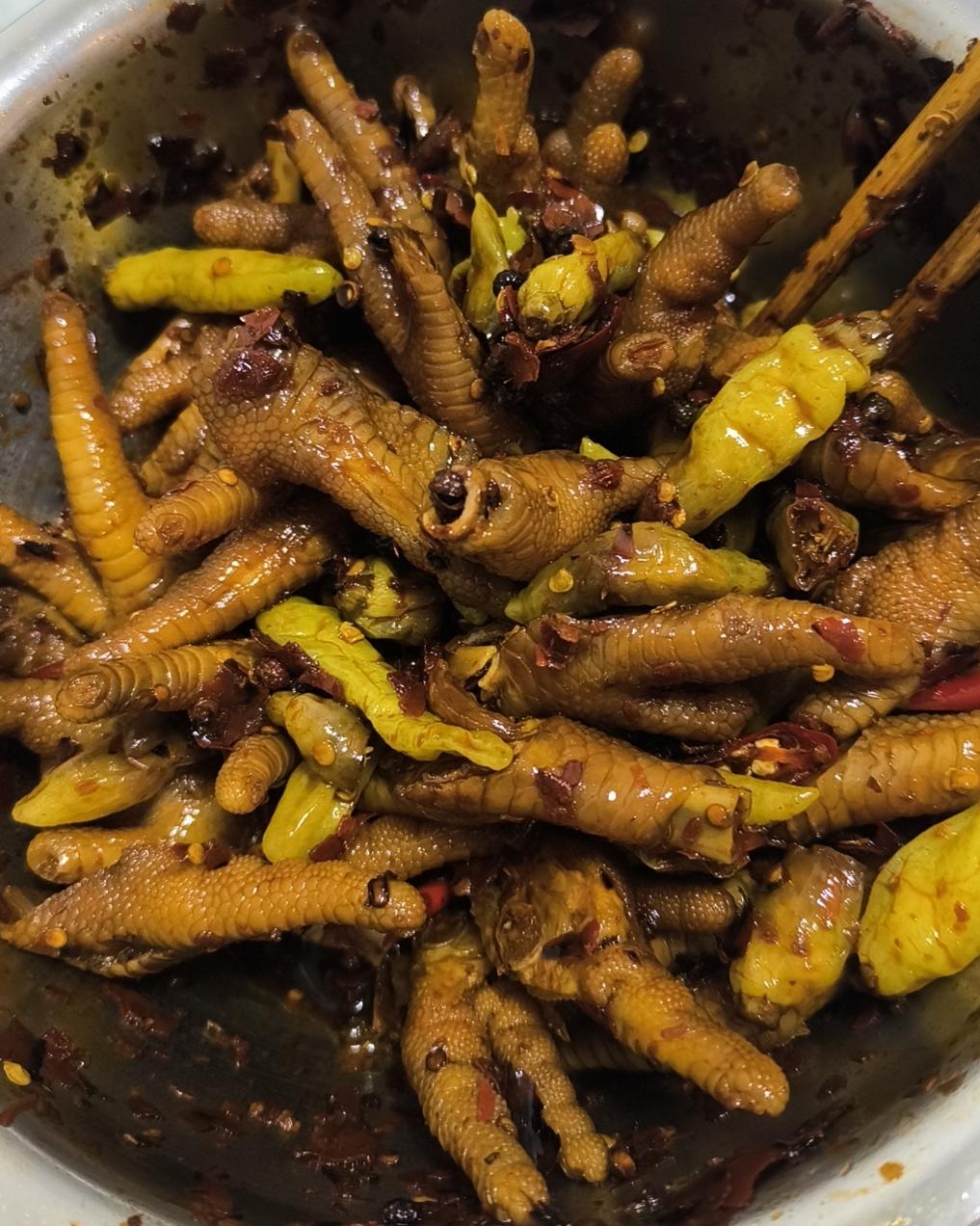 糊辣椒泡鸡爪