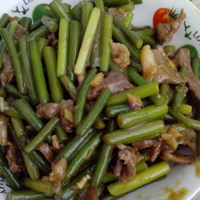 蒜薹炒肉