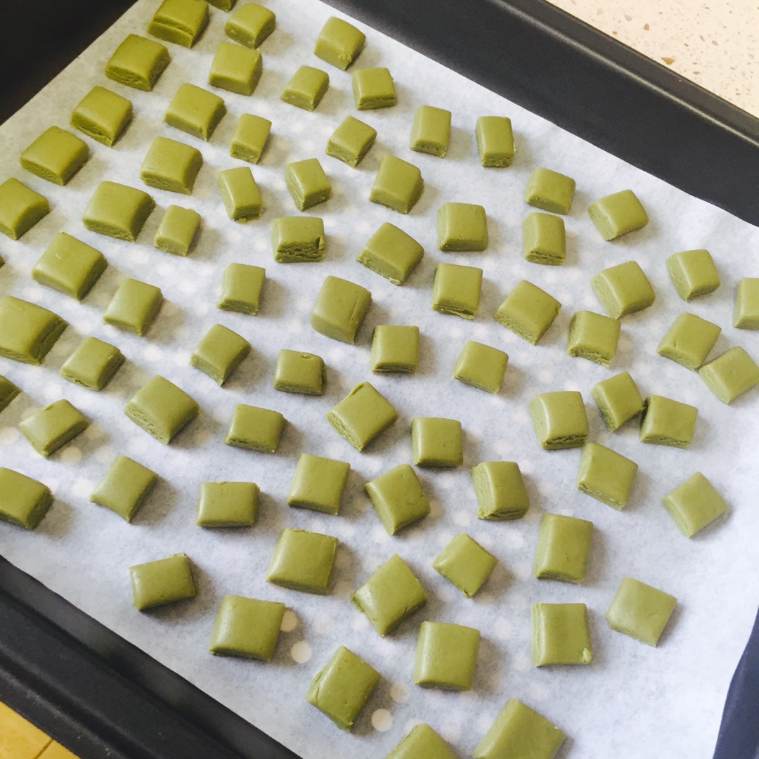 抹茶豆豆