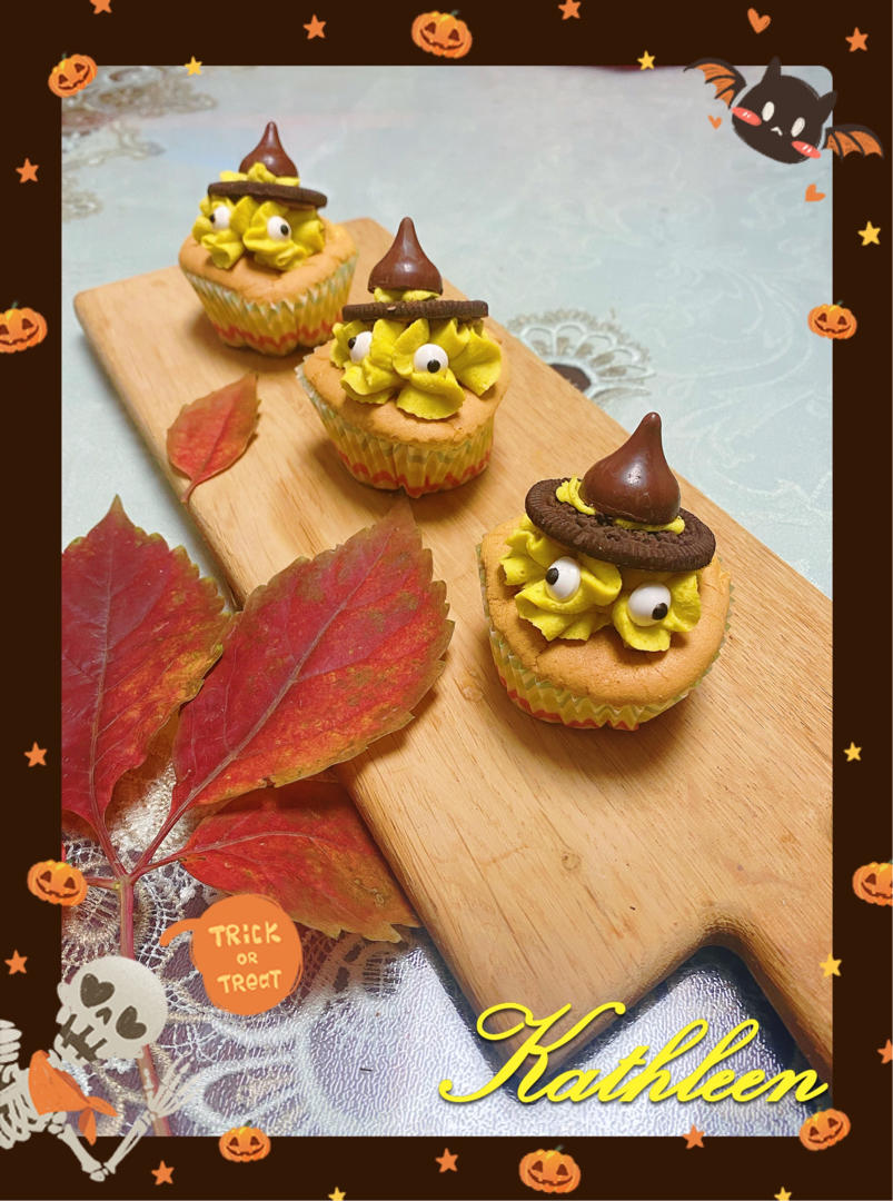 可可爱爱，万圣节小巫师纸杯蛋糕。无色素，天然南瓜奶油霜，轻盈戚风蛋糕体