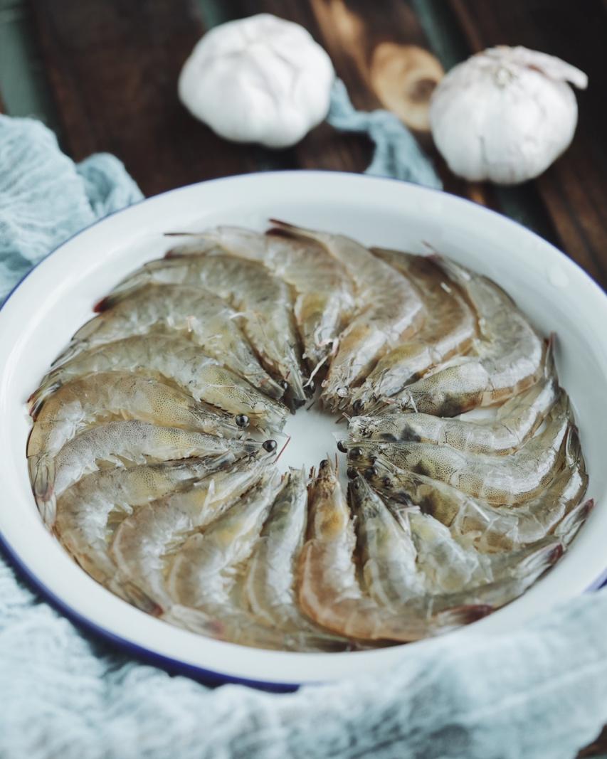 宴客必备人见人爱的避风塘炒虾