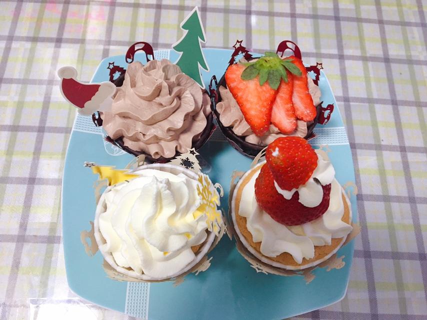 《Tinrry下午茶》教你做简易纸杯蛋糕