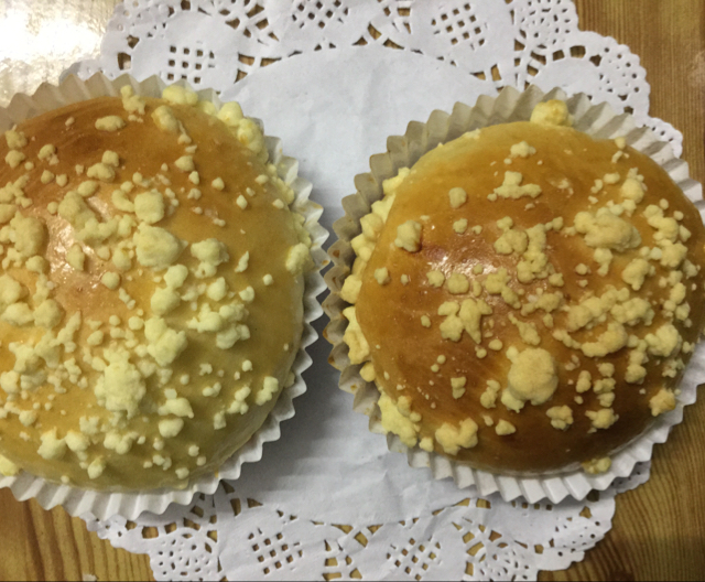 鲜奶油辫子面包