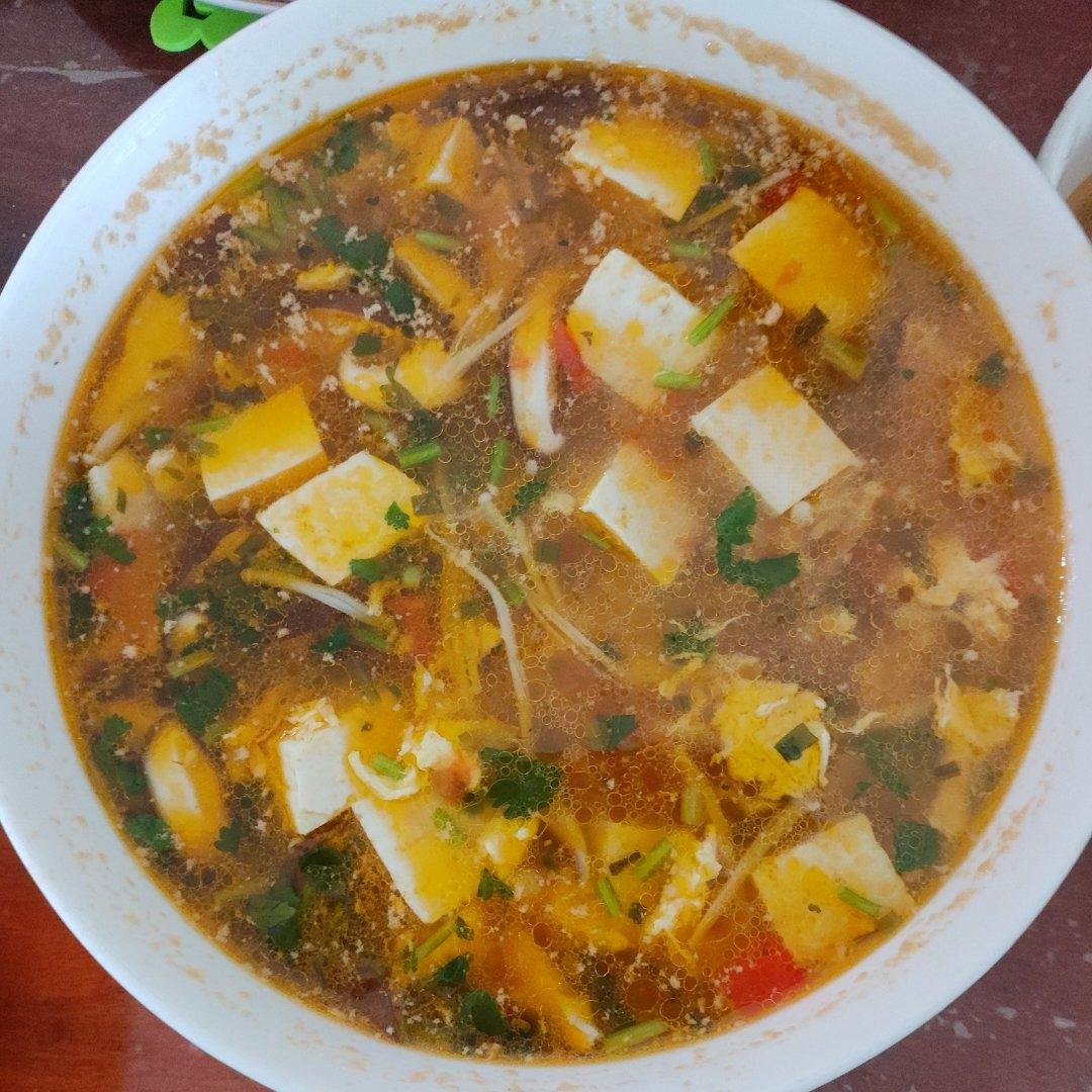 番茄豆腐三鲜汤