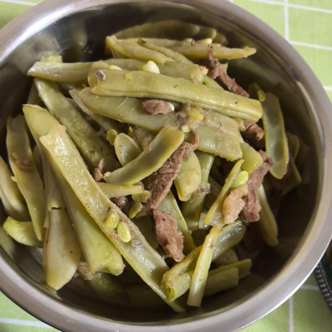 超级下饭的芸豆土豆炖肉肉（给多少肉都不换，配上米饭，两碗没问题）