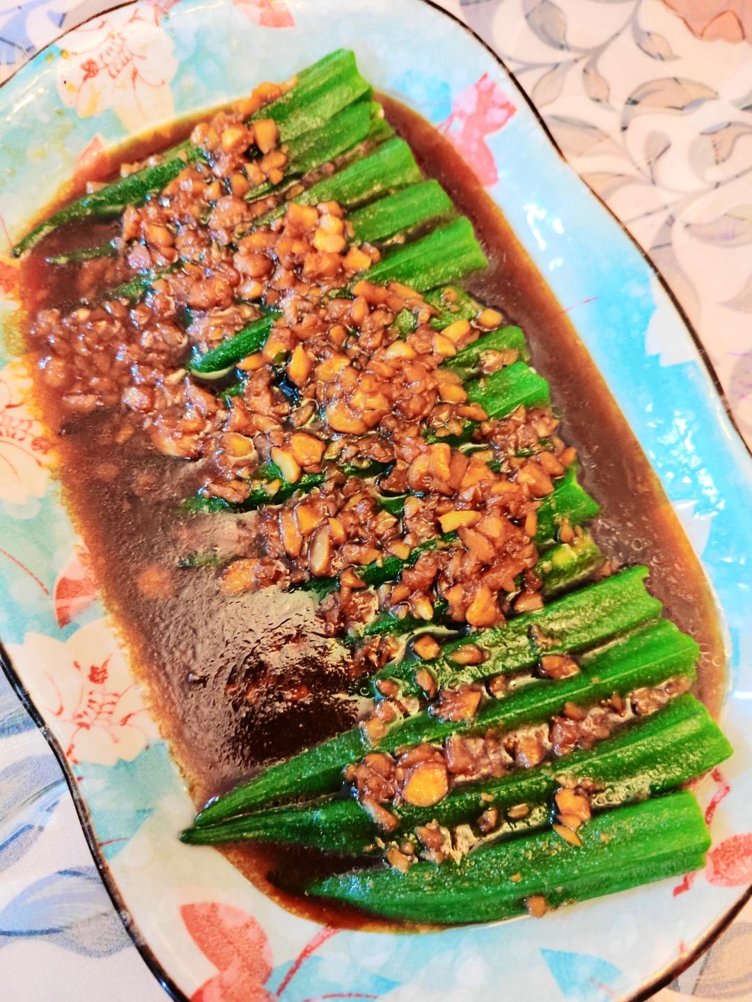 ‼️从此爱上秋葵‼️
白灼秋葵