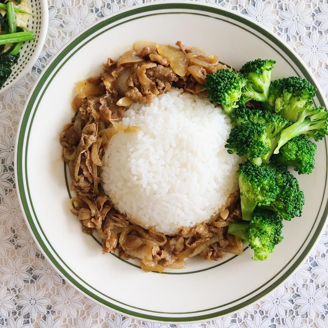 肥牛饭