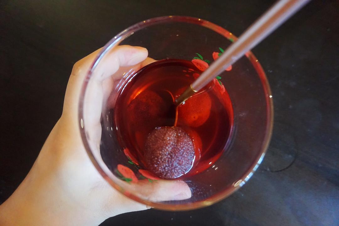 小叶子穿花裤的日常