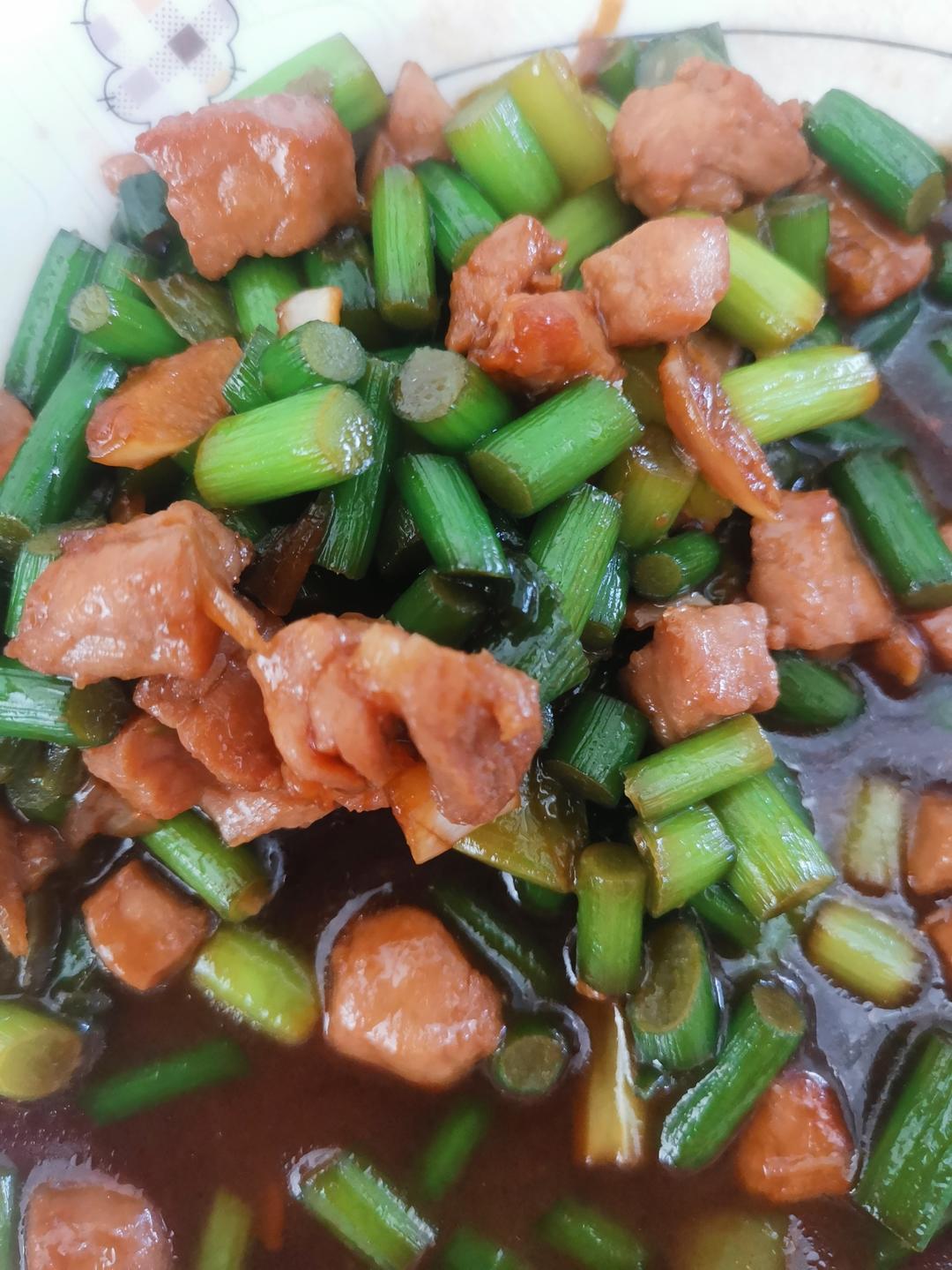 蒜苔炒肉末，三碗米饭都不够吃