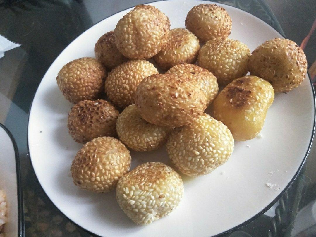 油炸芝麻球