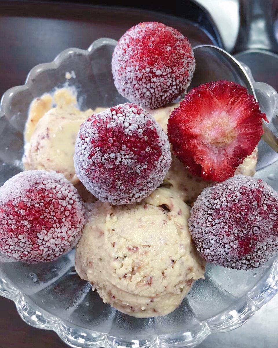 香蕉酸奶冰激凌