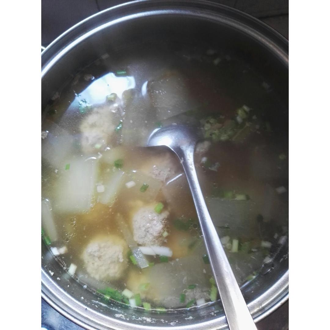 简单好吃的冬瓜丸子汤