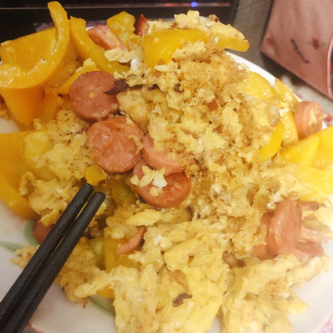 红椒黄椒炒蛋