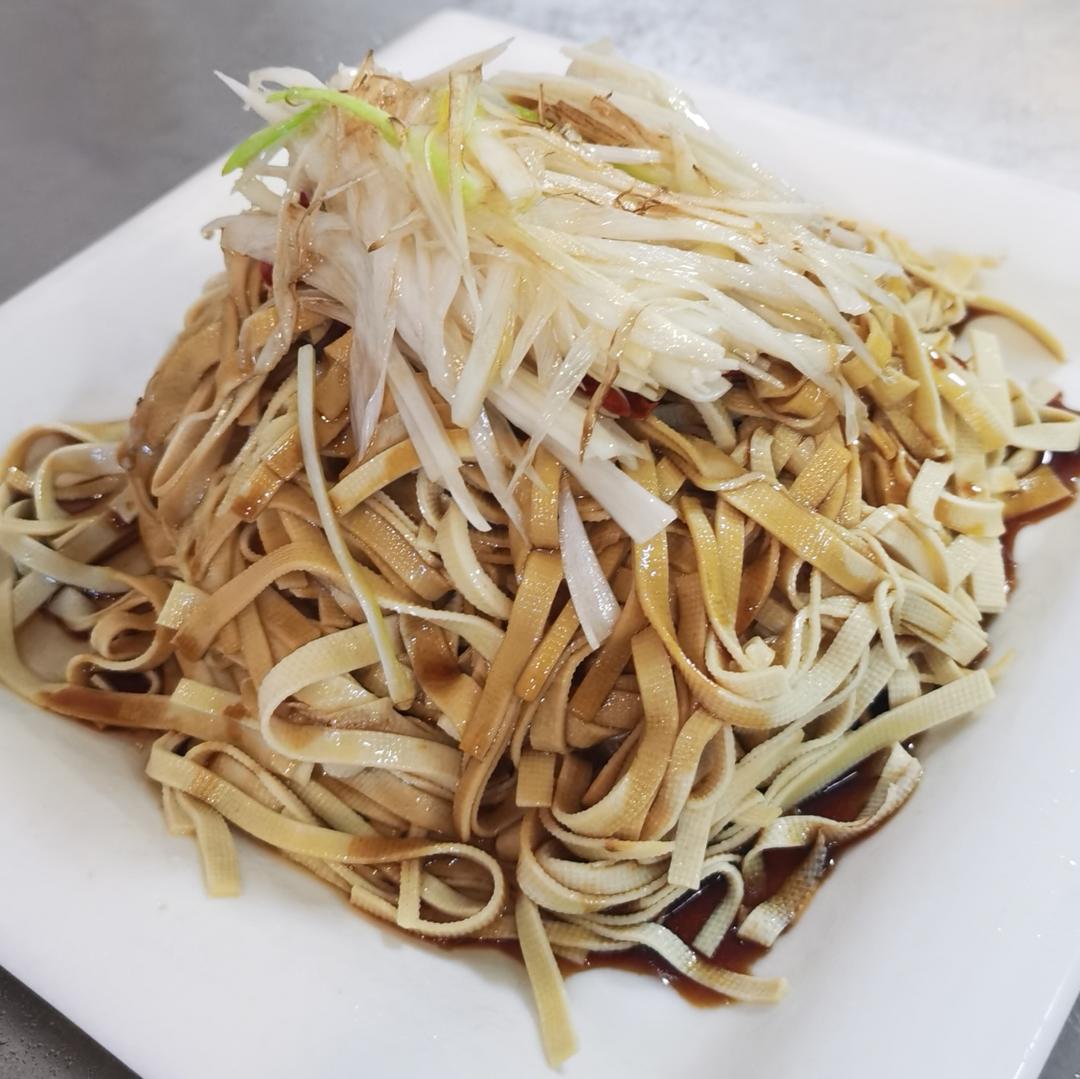 葱油豆腐皮